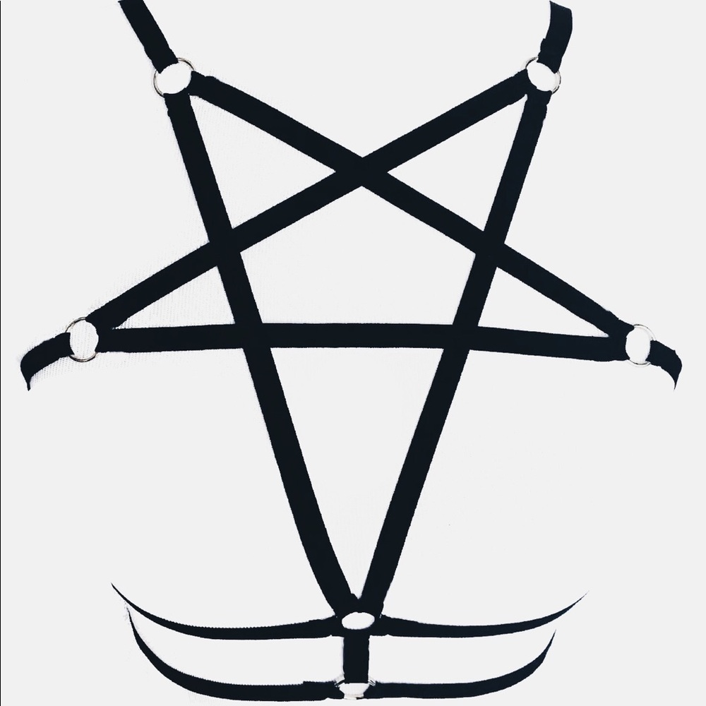 HOT AF ‼️ Star Cage Strap Body Harness Bralette